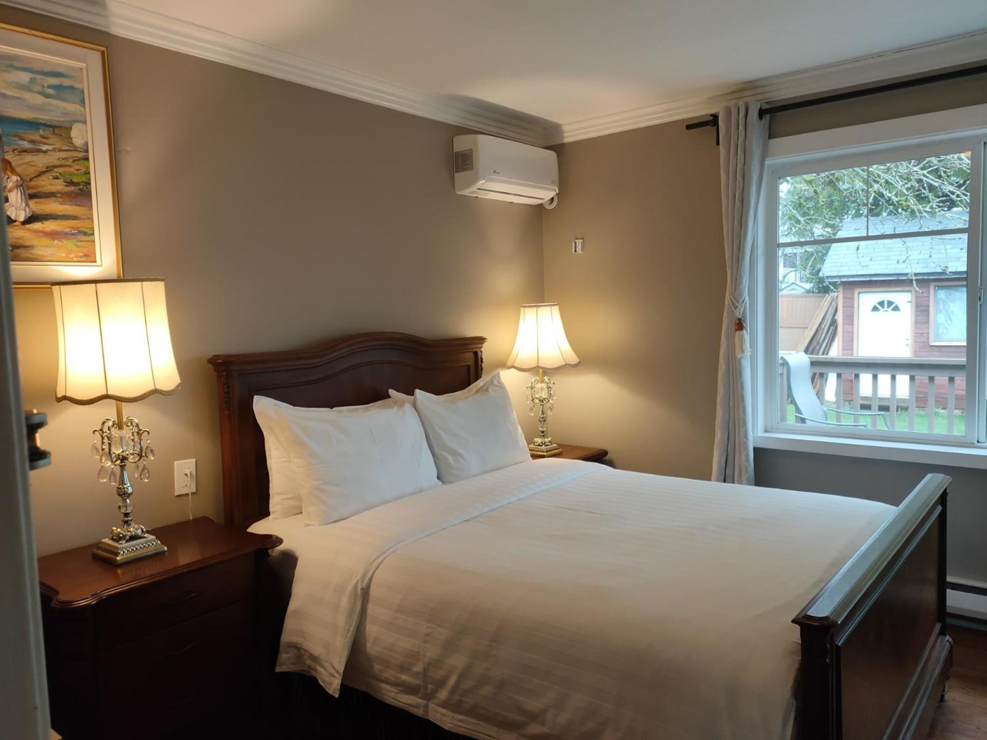 Semi Centre House Hotel White Rock Exterior foto